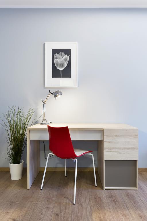 Spokojny I Komfortowy Apartament Wsrod Zieleni Wroclaw Bagian luar foto